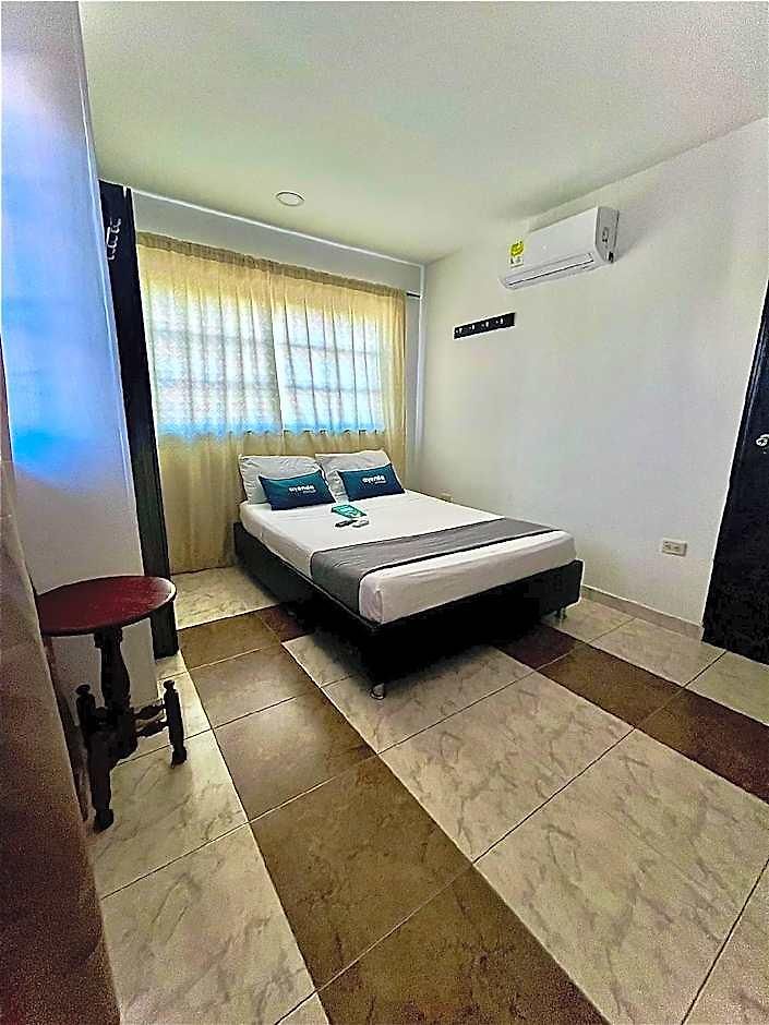 Marta Hotel